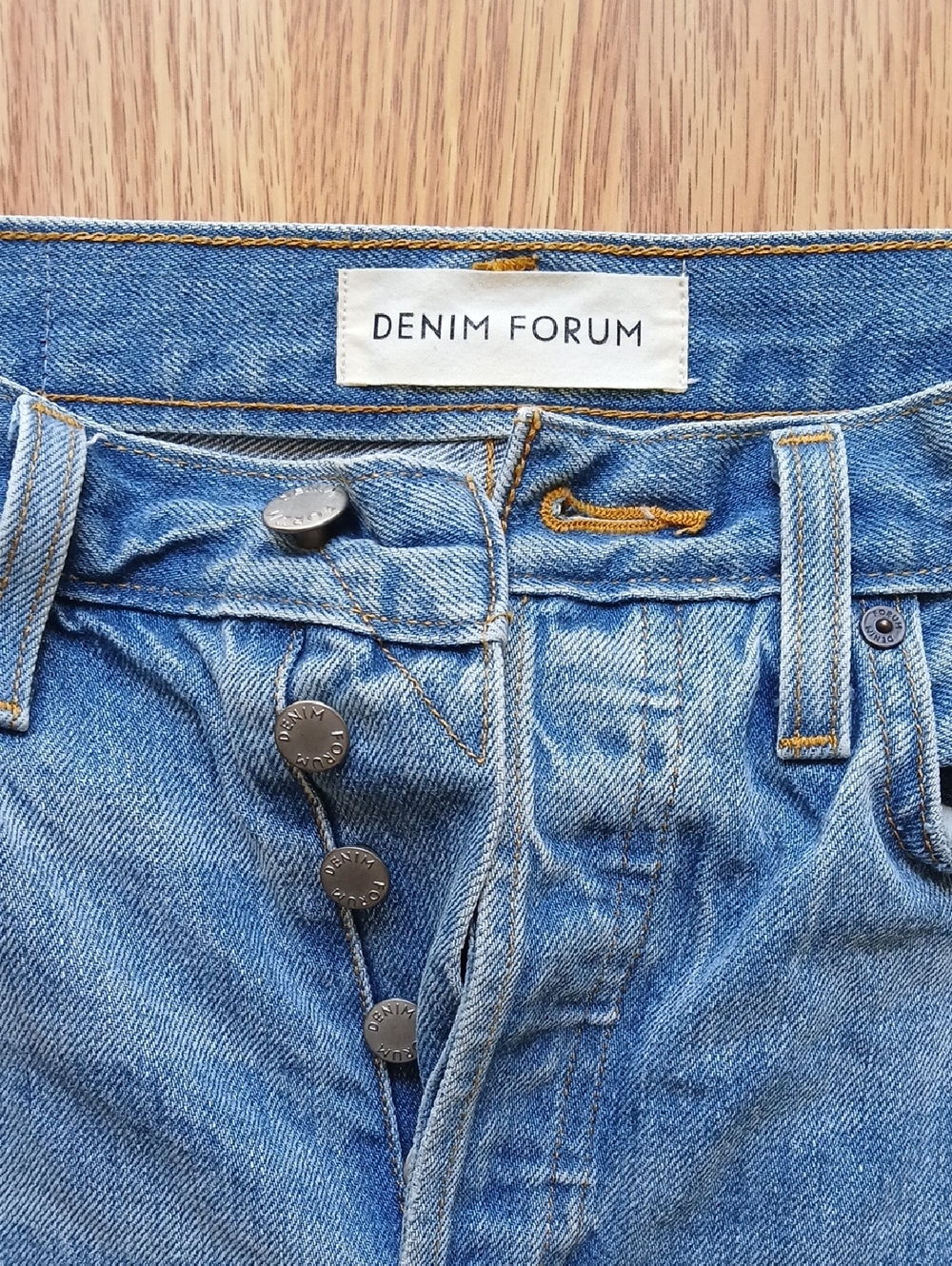 Aritzia Denim Forum The Ex Boyfriend Jeans Size 27 - Picture 5 of 9
